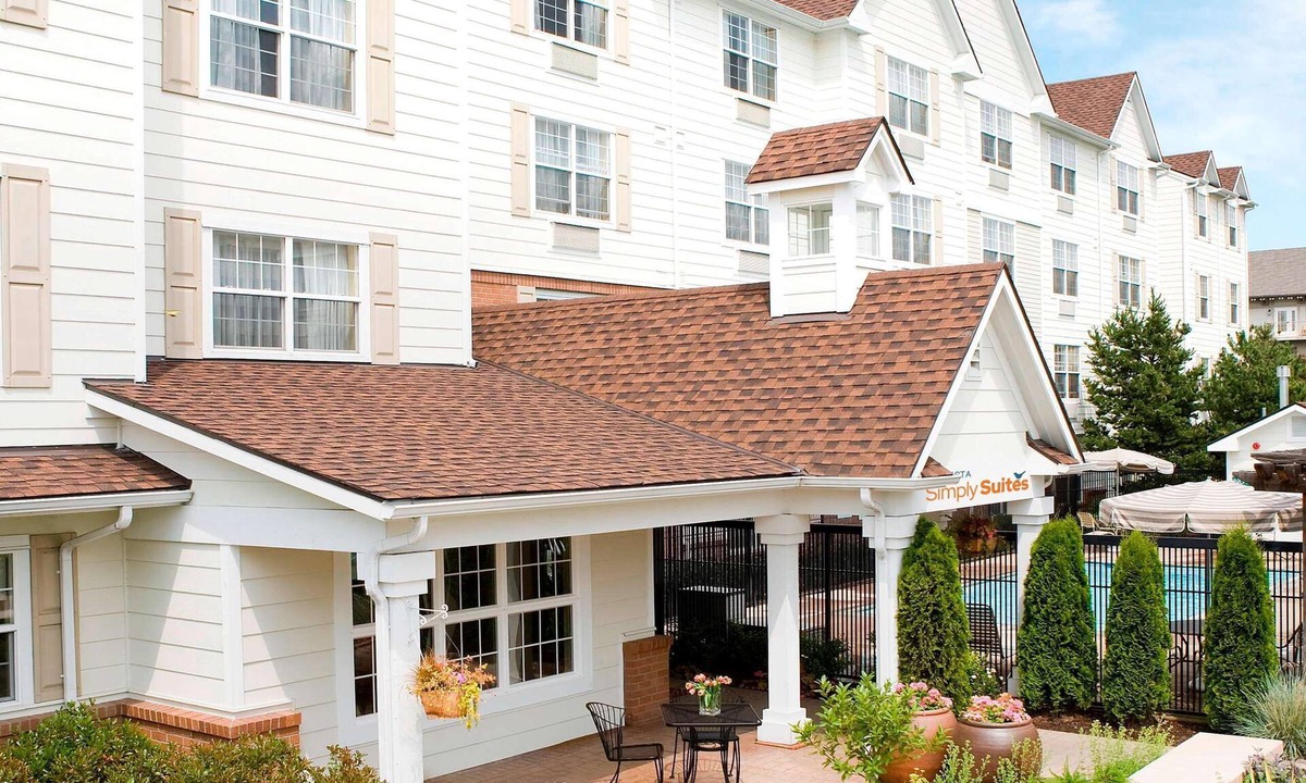 Renton Hotel | Sonesta Simply Suites Seattle Renton