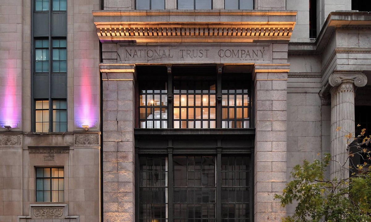 International District Hotel | SonoLux