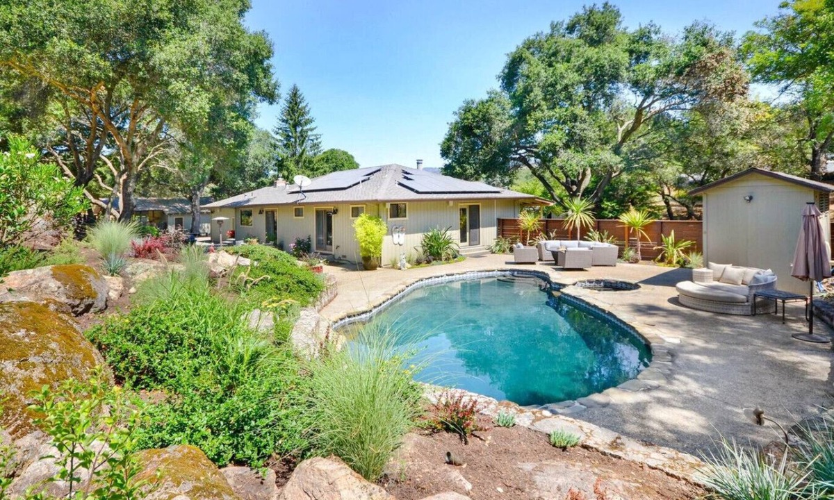 Sonoma House | Sonoma Vineyard Estate - 3bd/2bth