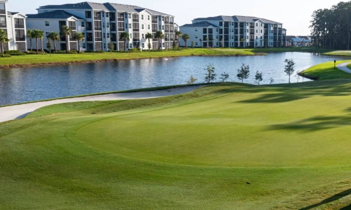 Immokalee Condo | Sophisticated Condo for a Relaxing Stay at The National Golf and CC