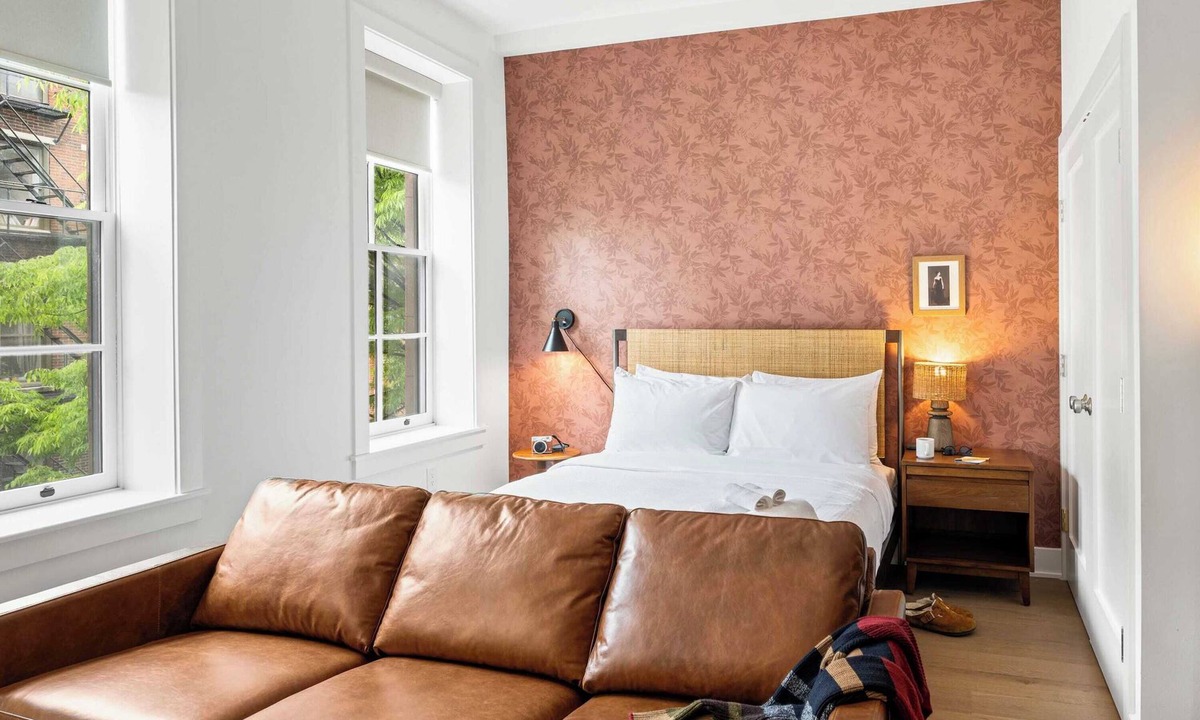 Old City Apartment | Sosuite | 2Bed Apt w Den, Laundry, Desk