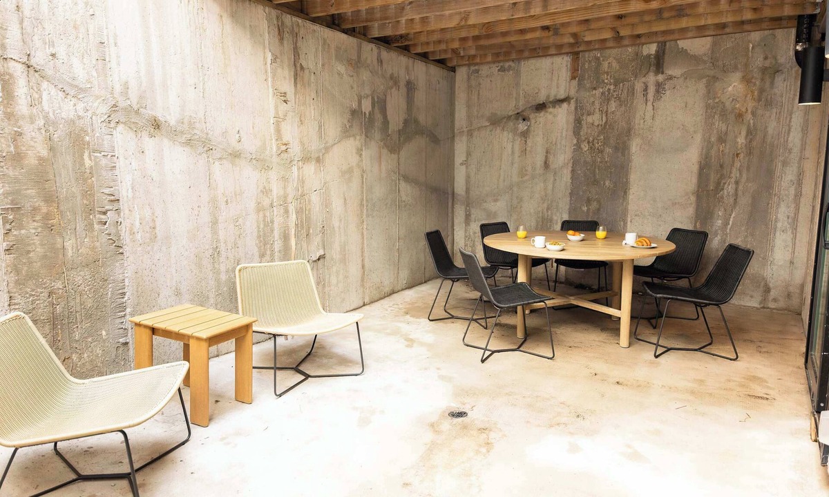 Fishtown Apartment | Sosuite | 2BR Apt w Patio, W/D, Sofabed