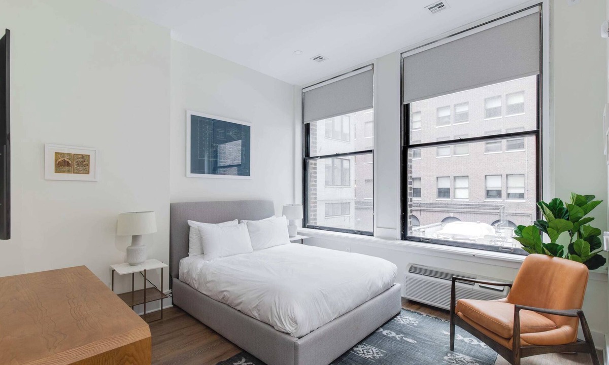 Center City East Apartment | Sosuite | Studio Apt w W/D, Gym, Lounge