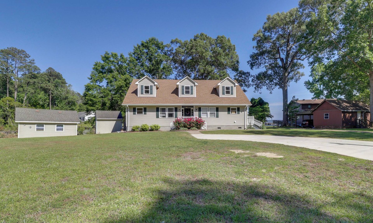 Hertford House | Soundfront Serenity! Cozy Hertford Home w/Views