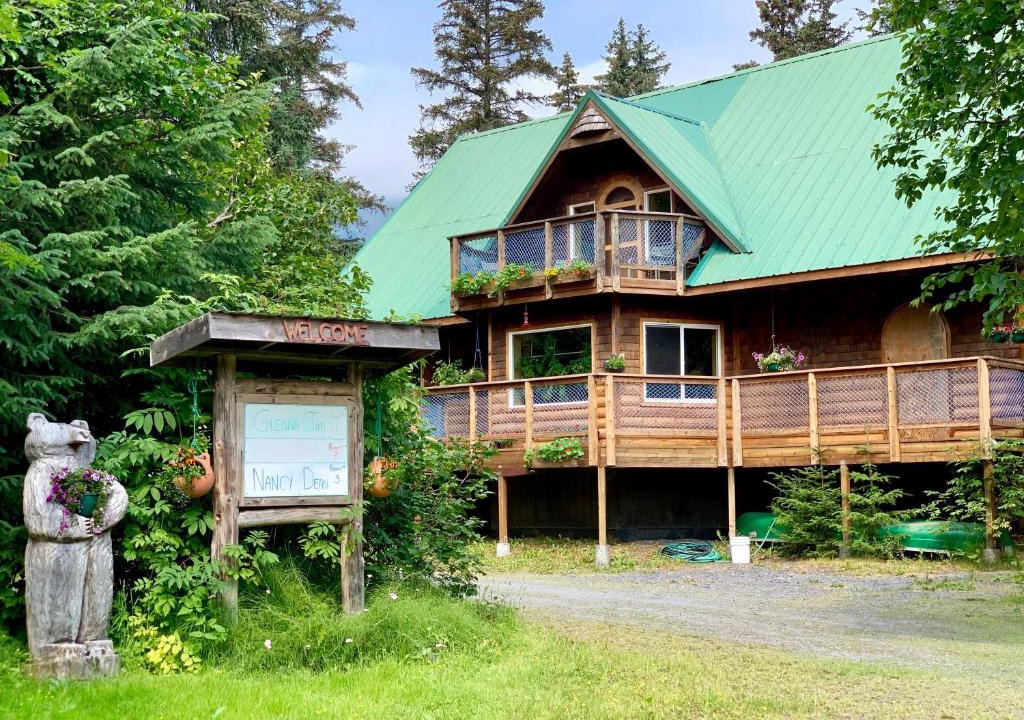Bear Creek Bed & Breakfast | Sourdough Sunrise B&B