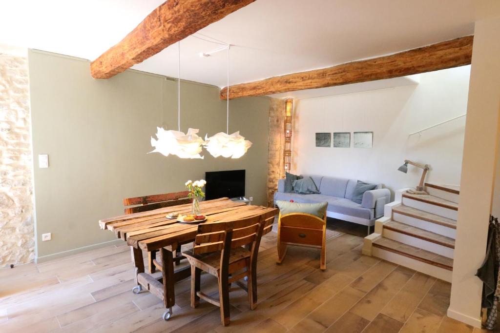 Rustrel House | Sous le Château