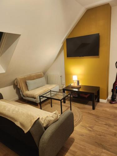 Bethune Apartment | Sous les toits de Béthune