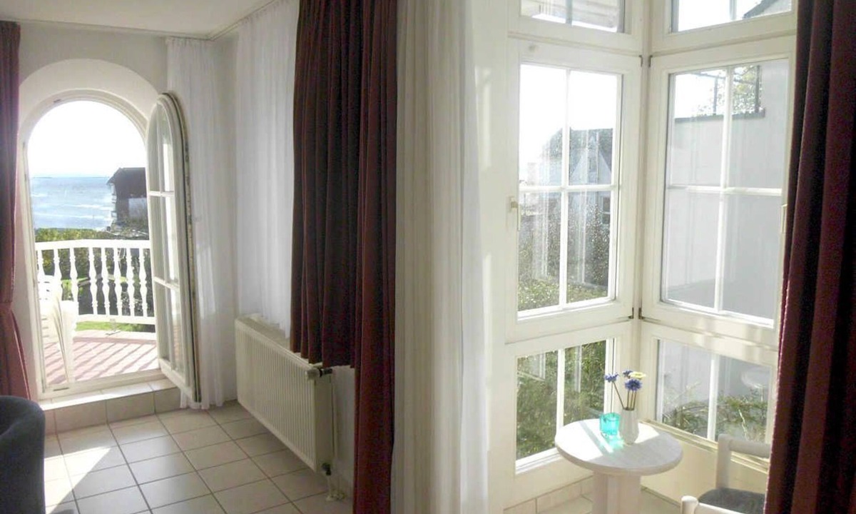 Sierksdorf Apartment | South 7; 2-space; 1ST FLOOR; 2 balconies; 61m² - house south beach