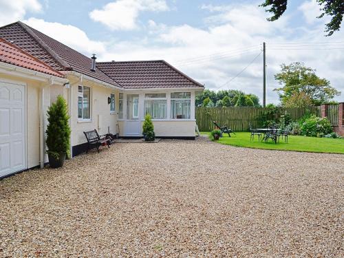 West Buckland House | South Cleeve Bungalow