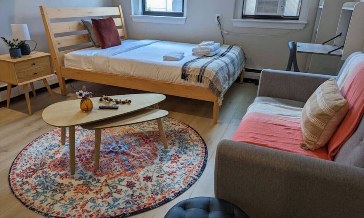 Prudential - St. Botolph Apartment | South End Serene Studio