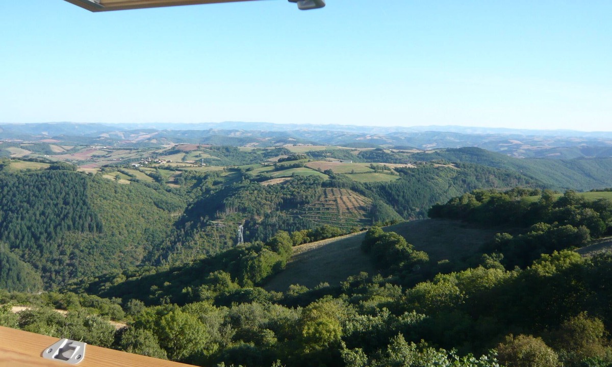 Villefranche-de-Panat Apartment | South facing new apartment with panoramic views for nature lovers