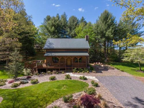 Fleetwood House | South Fork Cabin