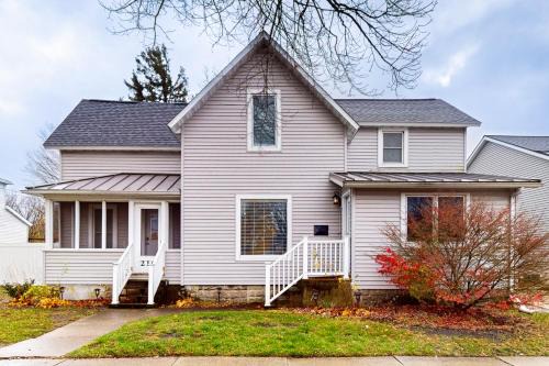 South Haven House | South Haven Retreat