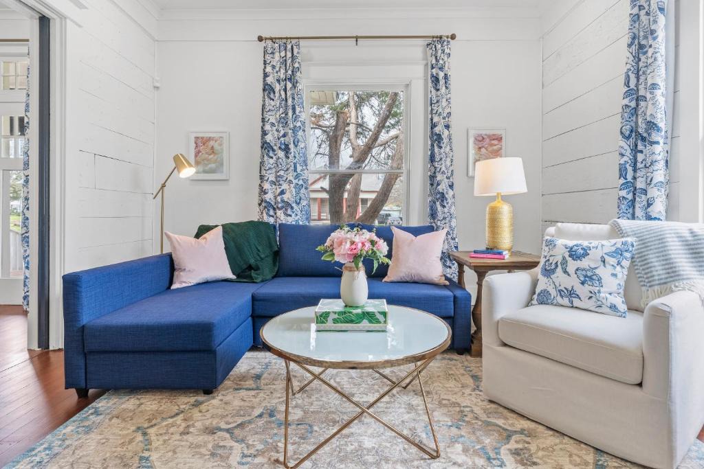 Waco House | South Haven - Spacious Southern Luxurious Style Home in Waco