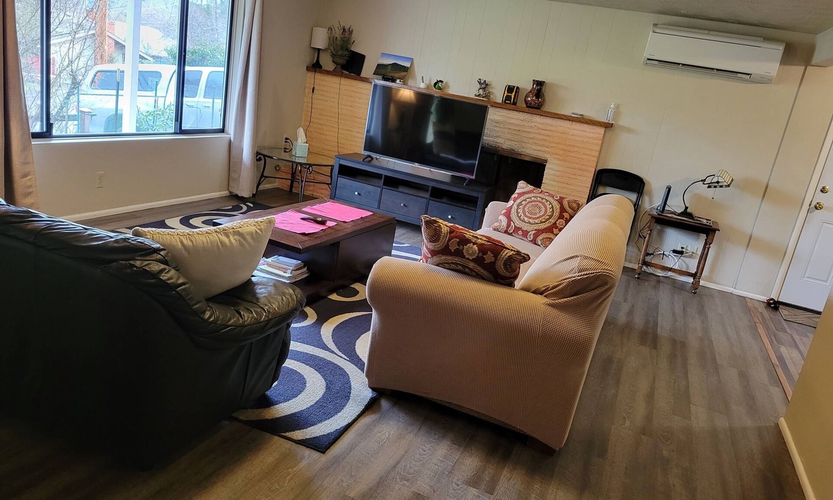 South Hills House | South Hills Rose house