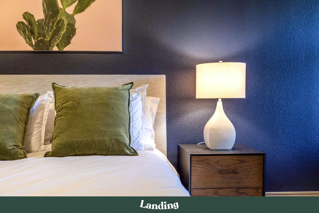 South Lamar Apartment | South Lamar Luxury Apartment with Amazing Location