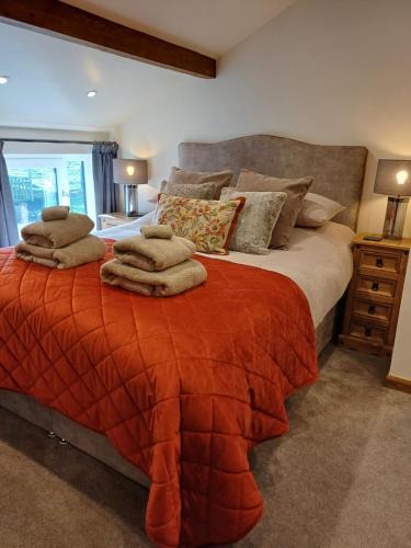 Thornton House | South view farm cottage 2 Bed