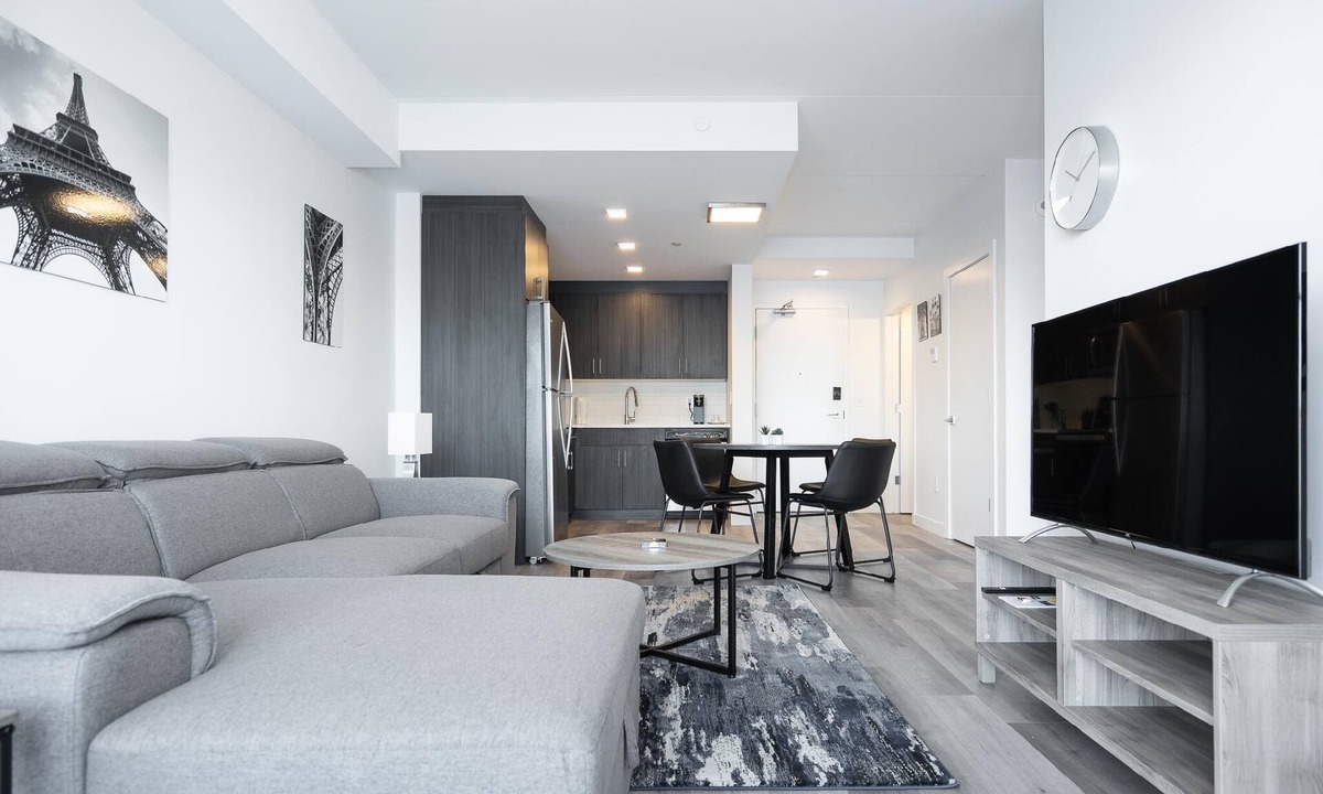 Fort Gary Apartment | South Wpg Close to UM Modern Chic + 1 Bdr+ Parking (106-30)