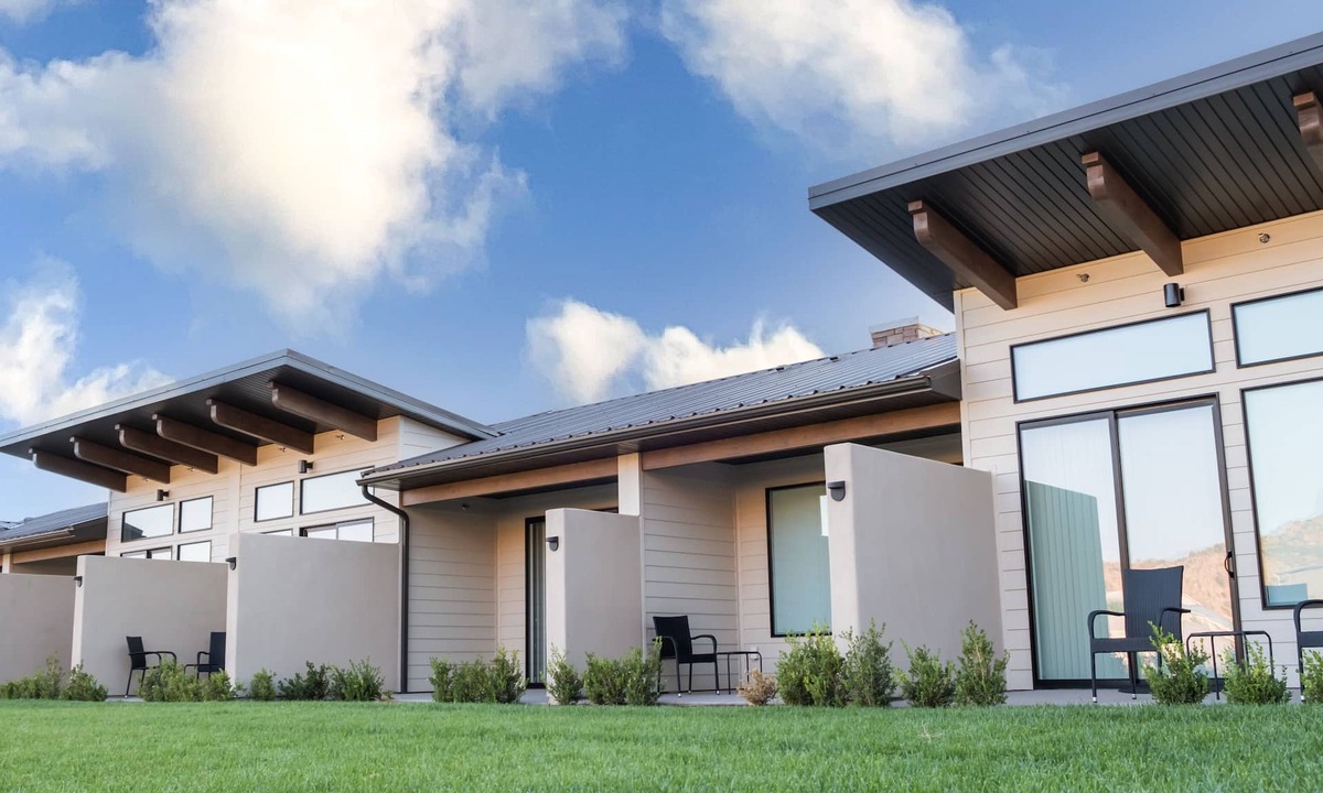 Hildale Hotel | South Zion Inn & Suites