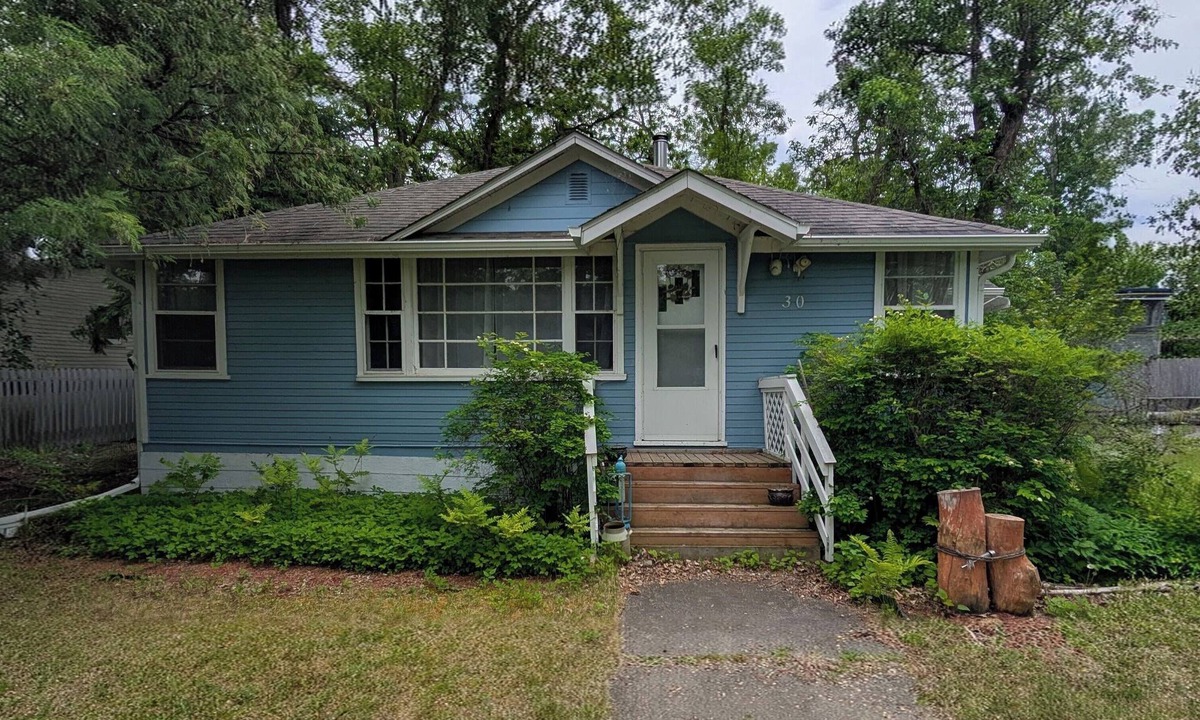 Sandy Hook Cottage | Southern Charm, 4-bed cottage in Sandy Hook, fishing, swimming, hiking, relaxing