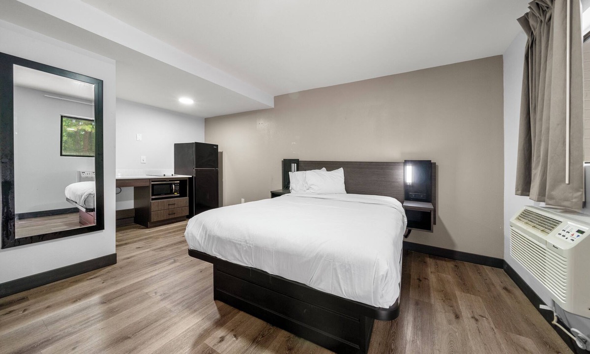 Carrollton Hotel | Southern Suites Carrollton