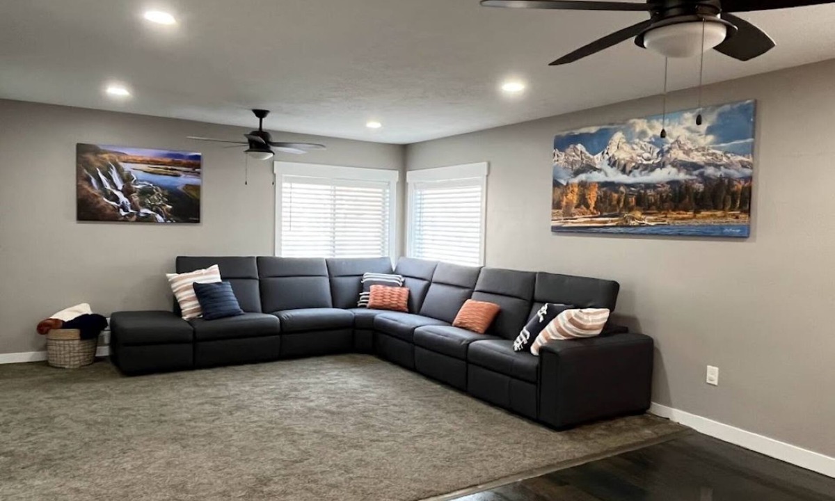 Ririe House | Southfork home sleeps 12 private setting w/hot tub