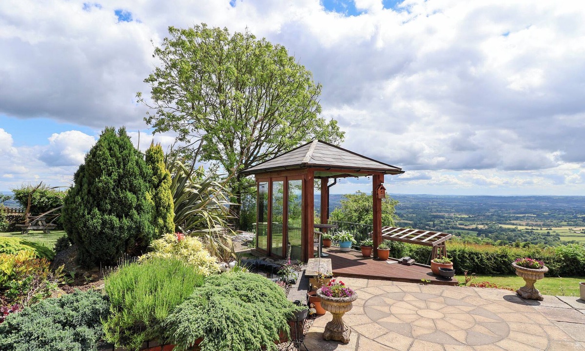 Farden Cottage | Southview