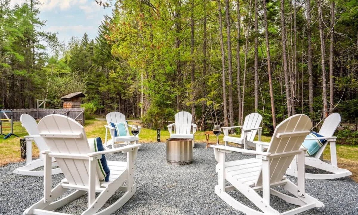 Southwest Harbor House | Southwest Harbor | Retreat | Fire Pit | AC | W/D