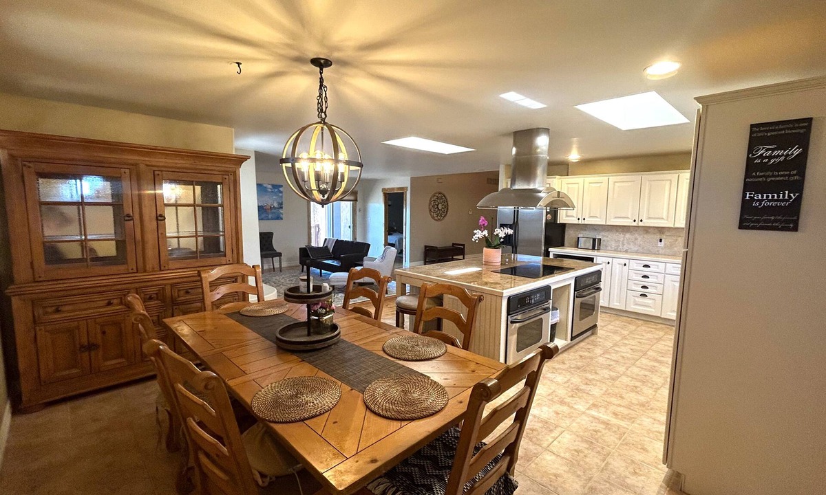 Pueblo West Villa | Southwestern Villa