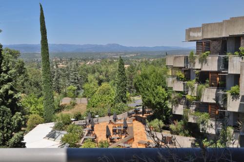 Rouret Hotel | SOWELL HOTELS Ardèche