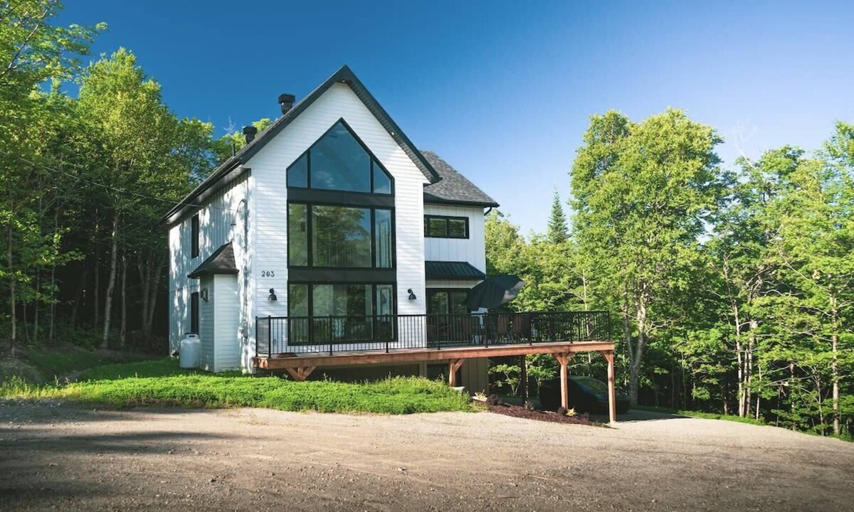 Saint-Philemon Ski Chalet | Spa and Incredible view | Chalet Oasis