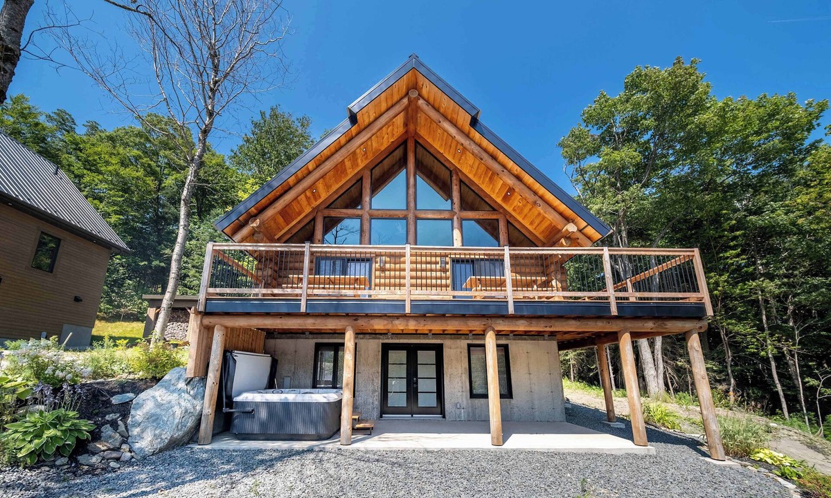 Saint-Philemon House | Spa and Mountain | Le Tennessee Whiskey
