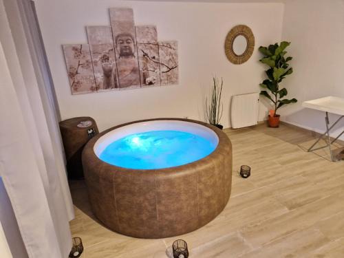 Brunoy Apartment | Spa Brunoy
