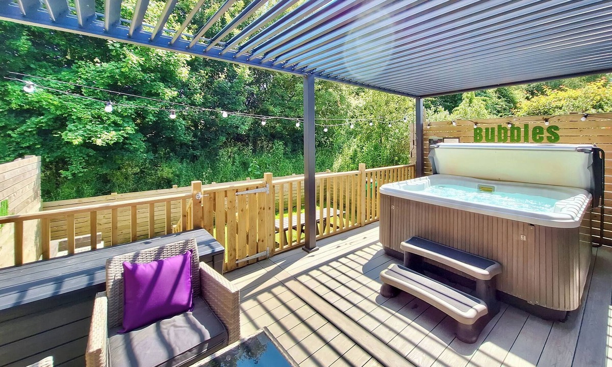 Raywell Ski Chalet | Spa Escape (Pet Garden & EV charger)