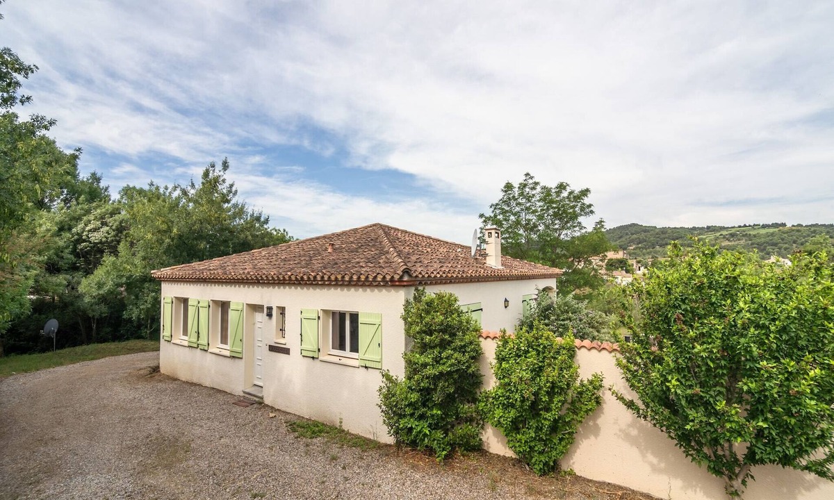 Felines-Minervois Villa | Spa Oasis Near Canal du Midi