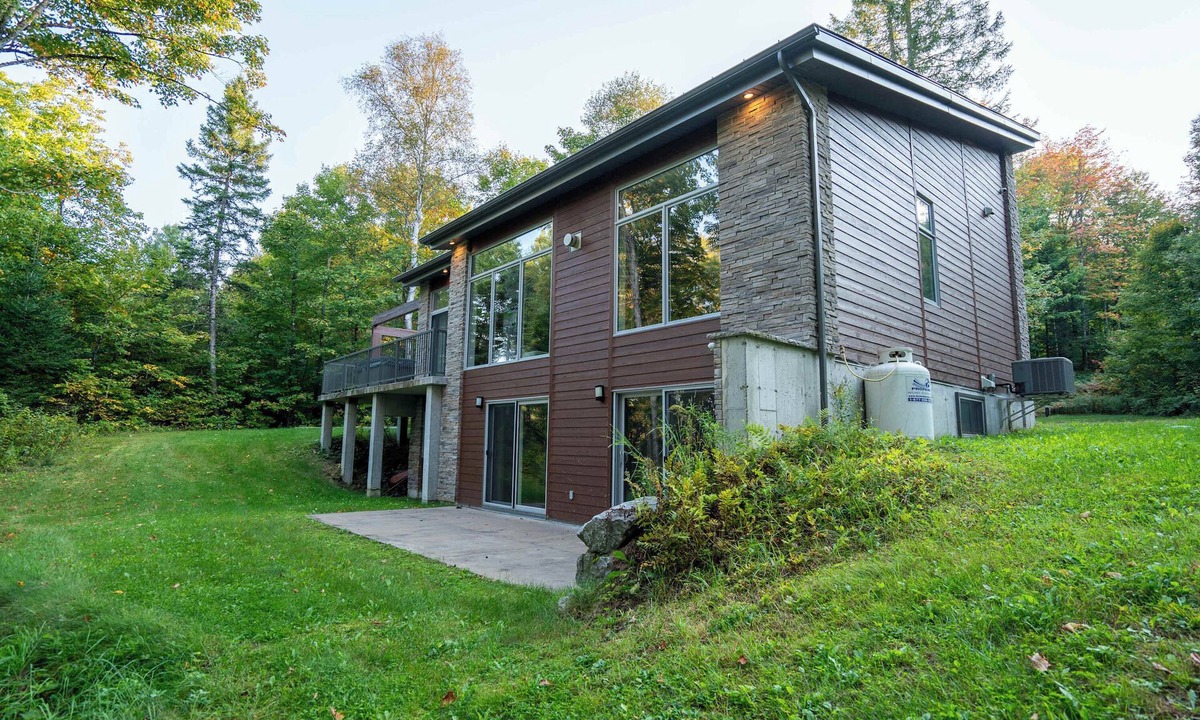 Sainte-Beatrix House | Spa, River and Comfort | Domaine de la Seigneurie