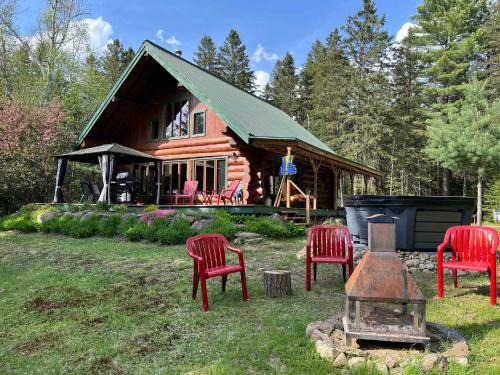 Mauricie Ski Chalet | Spa & River - Hidden chalet - Chalet cache