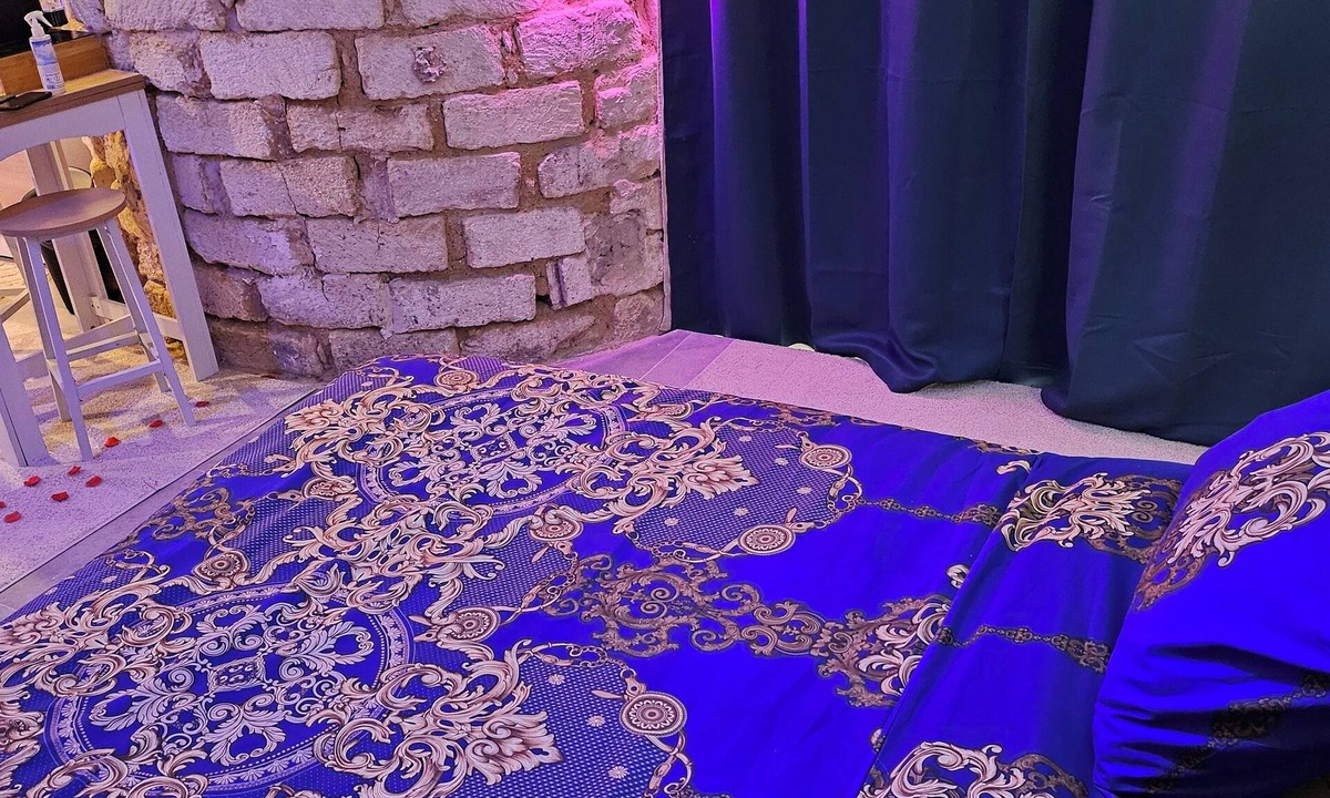 Antigone Apartment | Spa Suite la caverne Private terrace