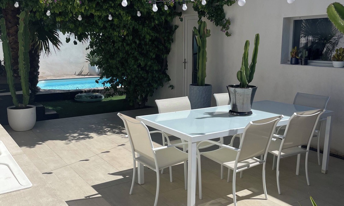 Bouillargues House | Spa villa relaxation