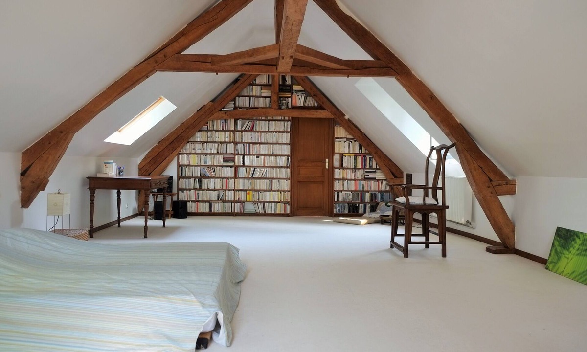 Angerville-la-Martel House | Space and silence .