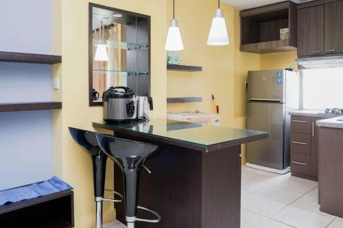 Panunggangan Utara Apartment | Spacey 2BR Apartment at Great Western Resort By Travelio