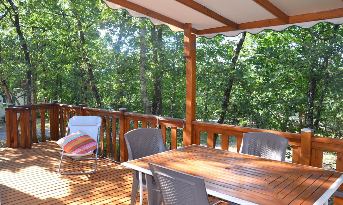 Saint-Privat-de-Champclos Cottage | Spacious cottage in a quiet and nature area P16