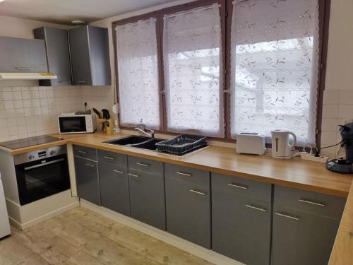 Anzin Apartment | Spacieux appart 5 mins de valenciennes et garage