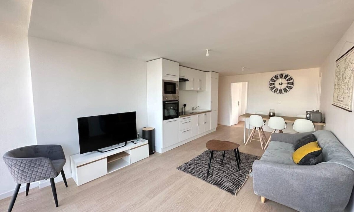 Ploemeur Apartment | Spacieux appartement - Lorient