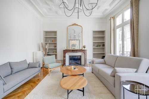Tours City Centre Apartment | Spacieux Appartement - Type Haussmannien - Wifi