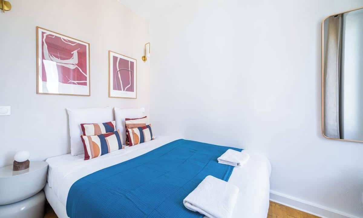 Issy-les-Moulineaux Apartment | Spacieux au coeur d'Issy les Moulineaux
