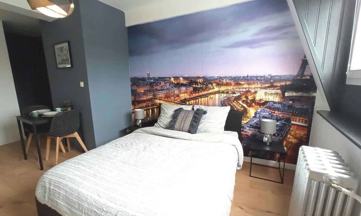 Roubaix Apartment | Spacieux studio avec baignoire, wifi gratuit