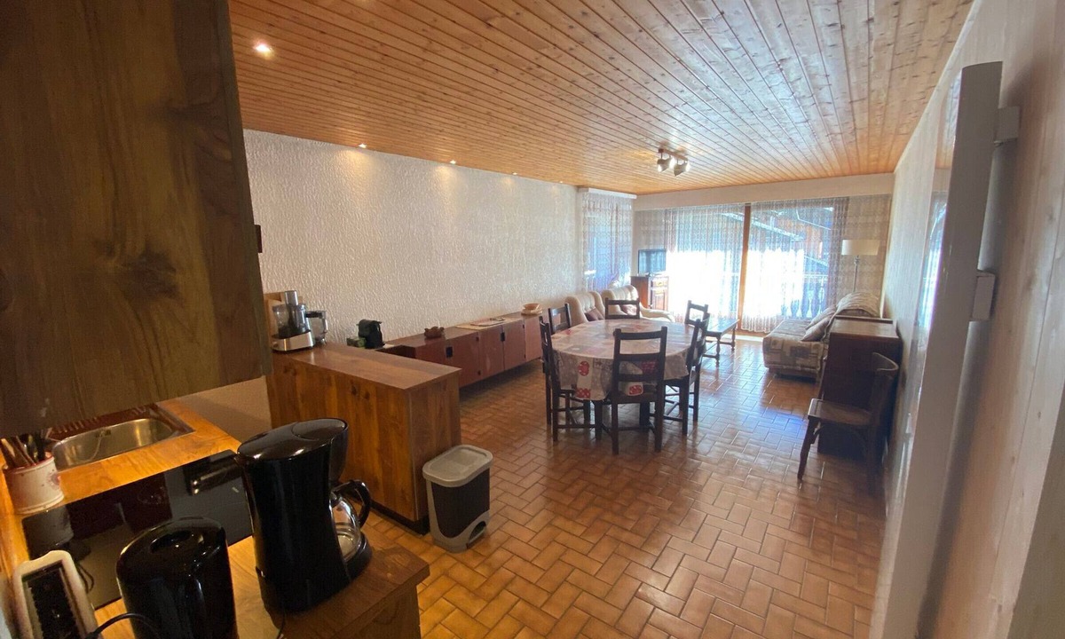 La Chapelle-d'Abondance Apartment | Spacious 3-room apartment near slopes with Wi-Fi and parking