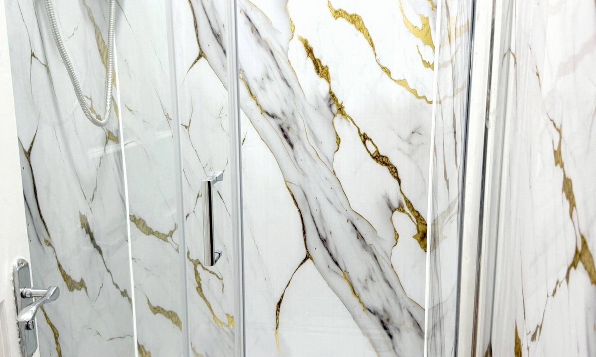 Dudden Hill Hotel | Spacious 1 Double room in Wembley-RB