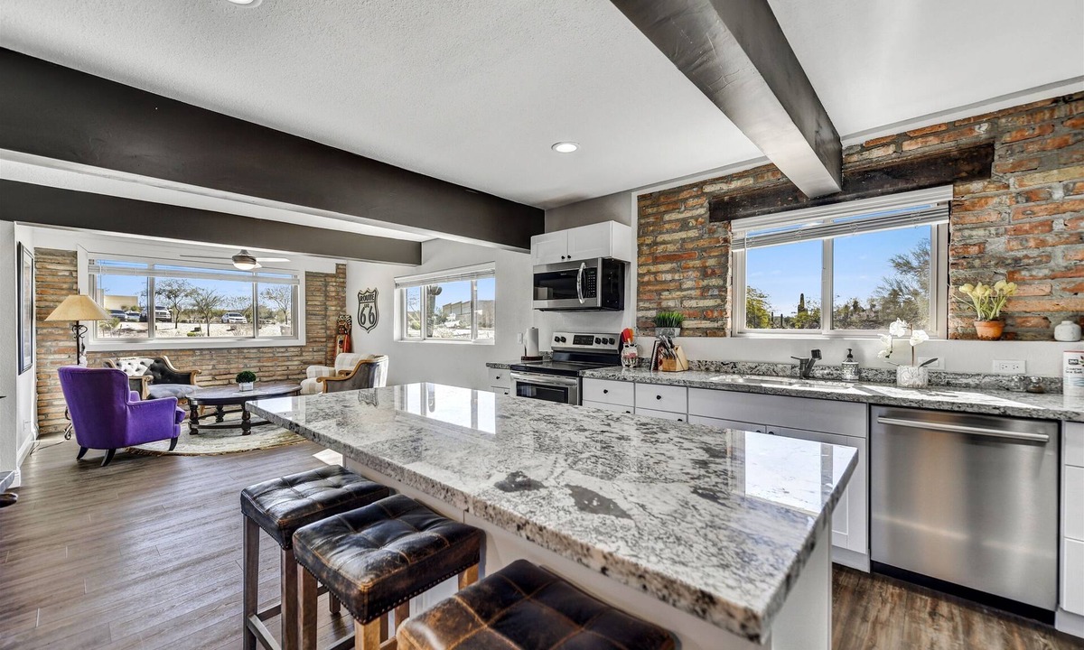 Desert View Village House | Spacious 1250 Square Feet Completely Remodeled